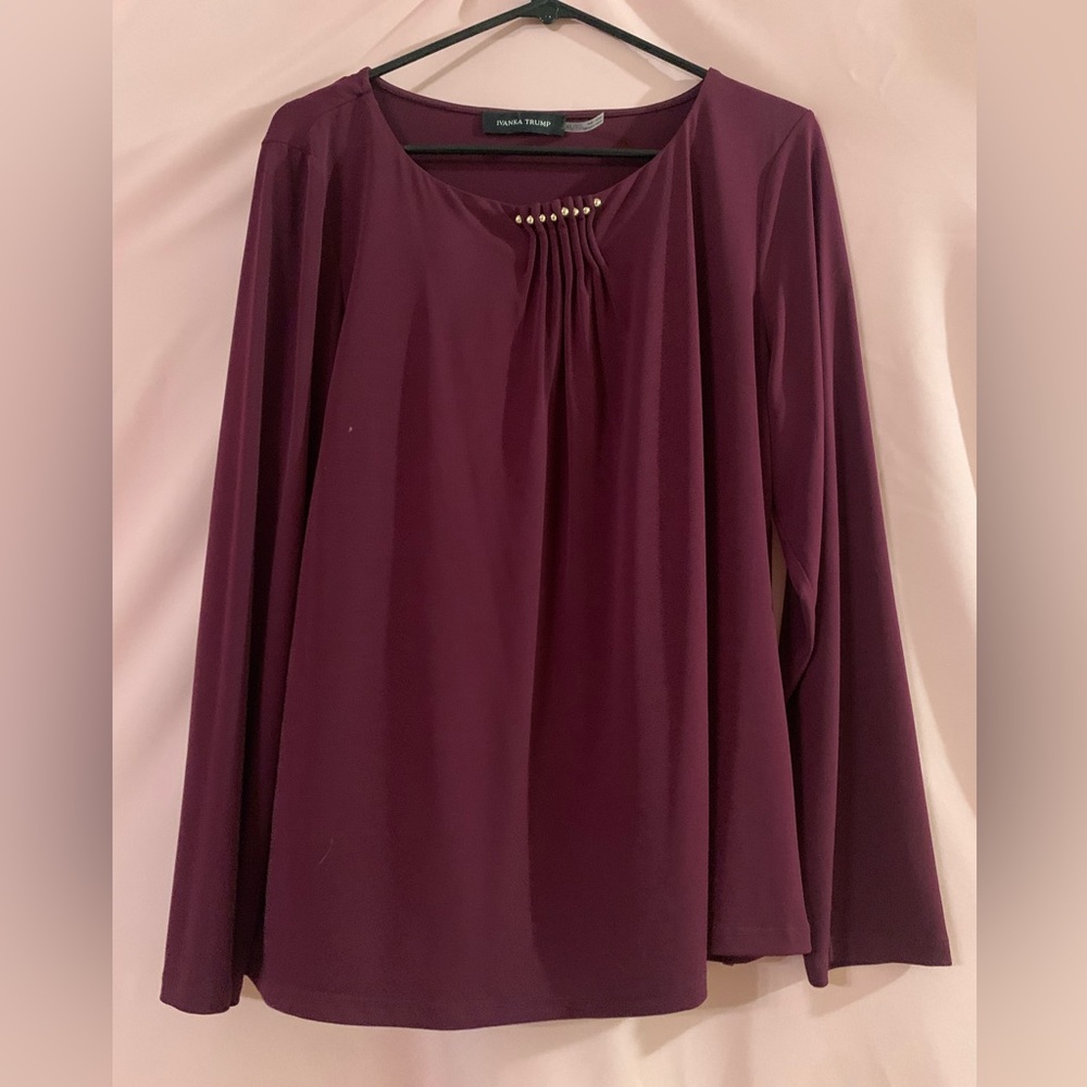 Ivanka Trump women’s blouse